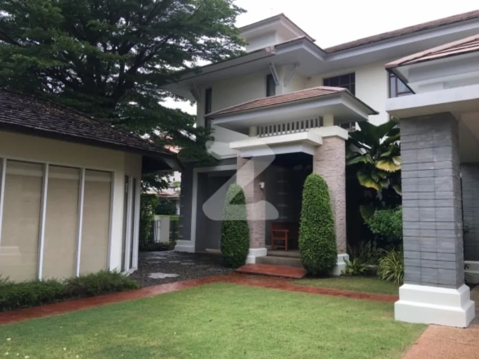 Narasiri Pattanakarn-Srinakarin — photo 1