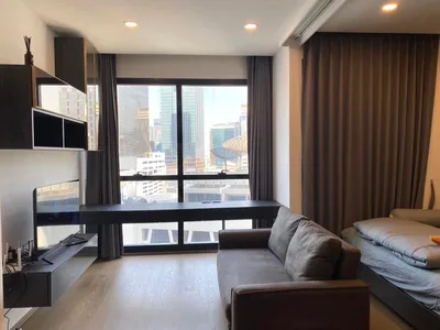 Ashton Chula - Silom