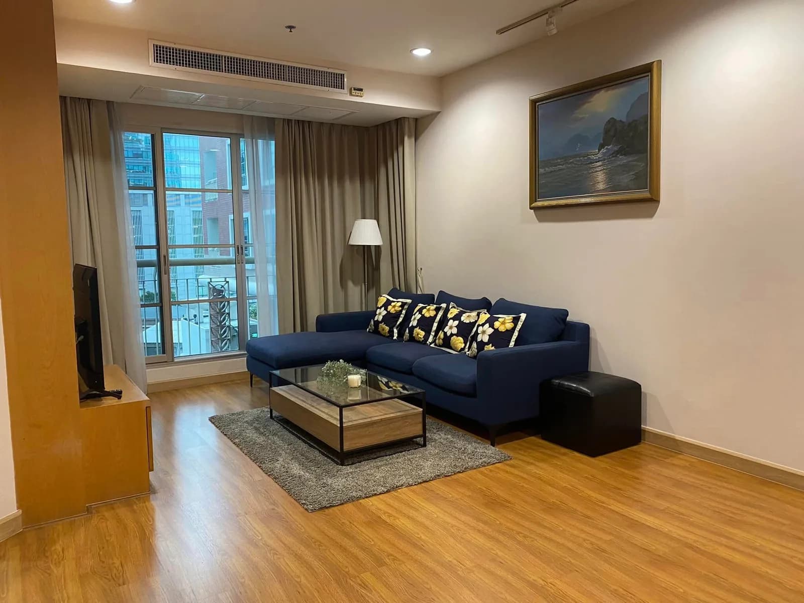 Citi Smart Sukhumvit 18 — photo 1