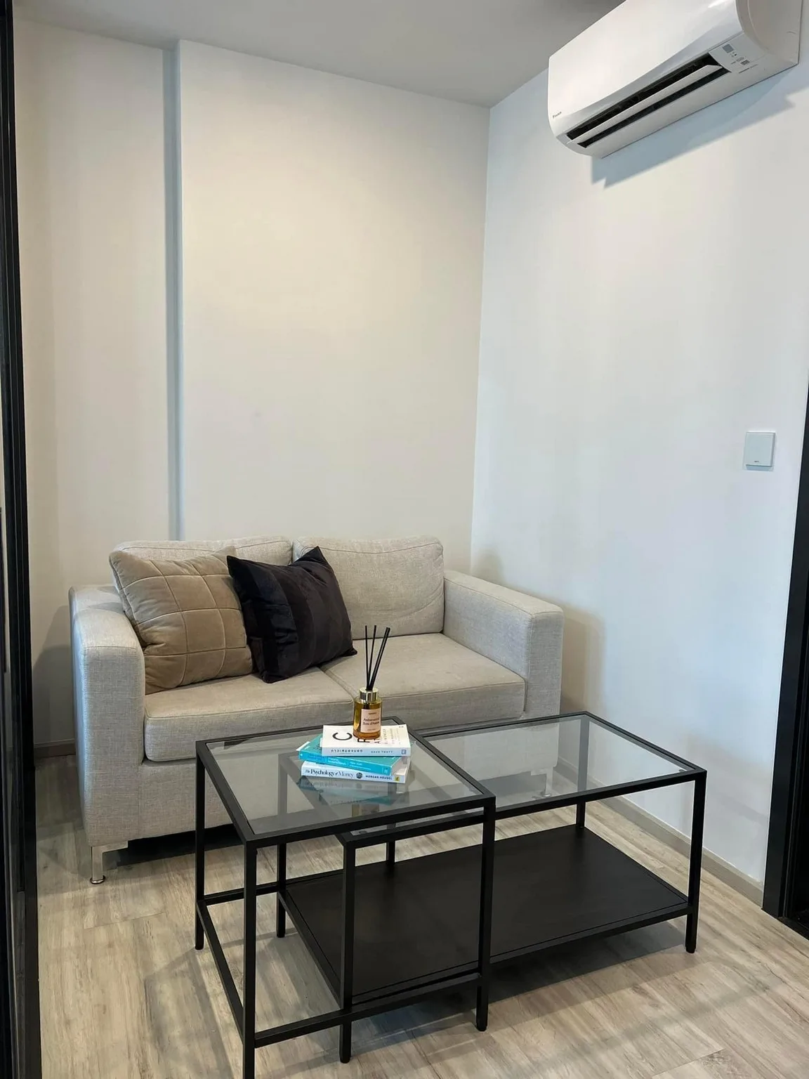 XT Huaikhwang — photo 2