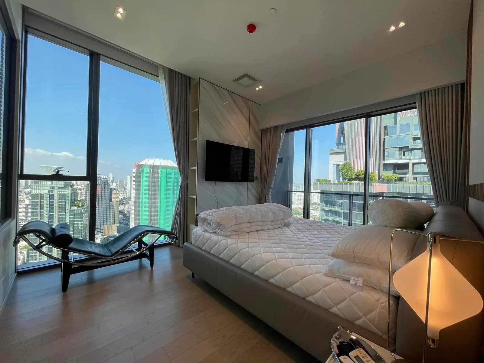 The Strand Thonglor — photo 9