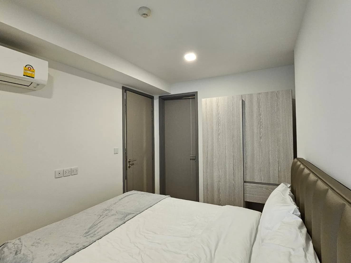 Taka Haus Ekamai 12 — photo 9