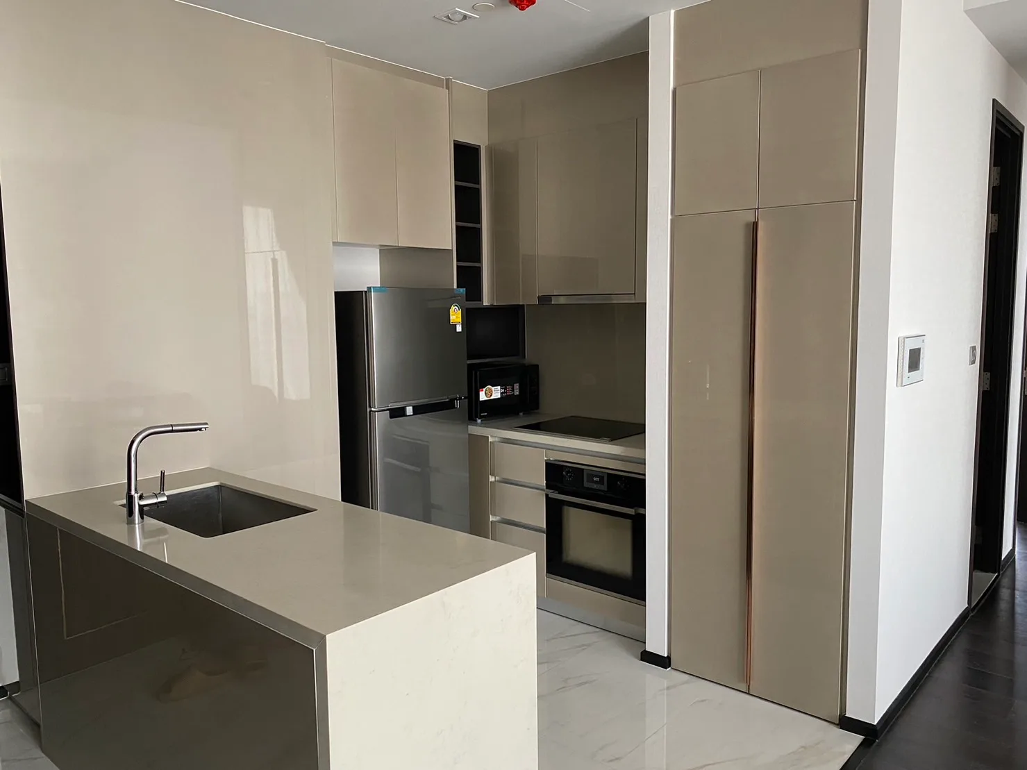Laviq Sukhumvit 57 — photo 4