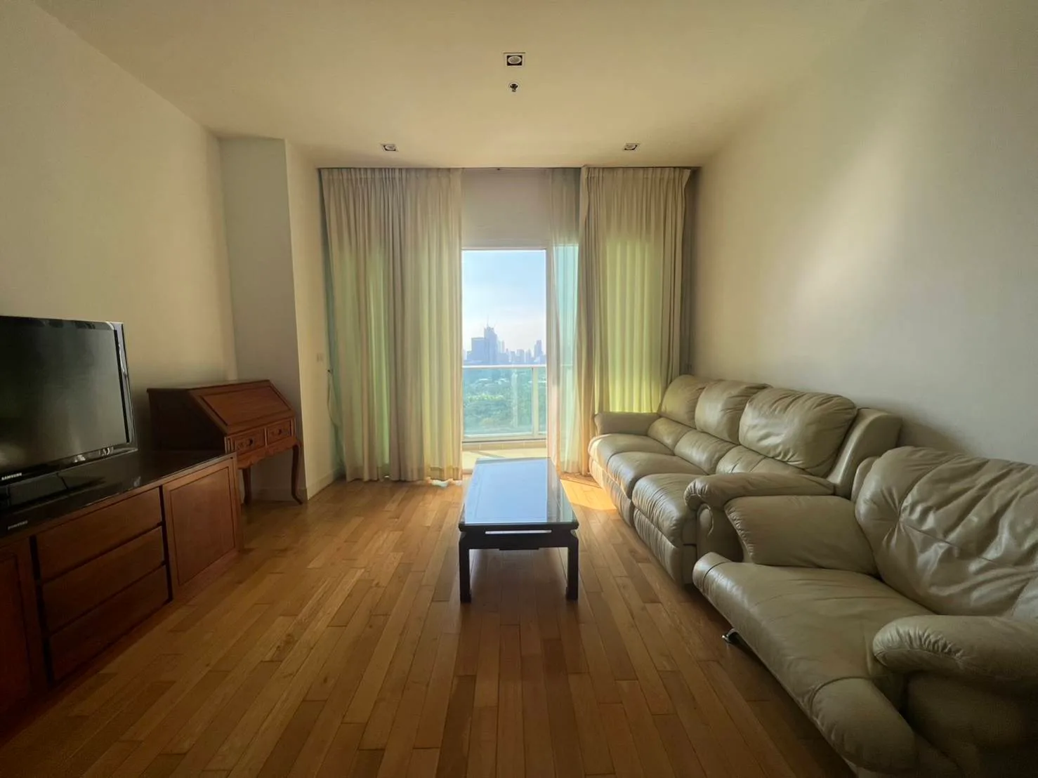 Millennium Residence — photo 1