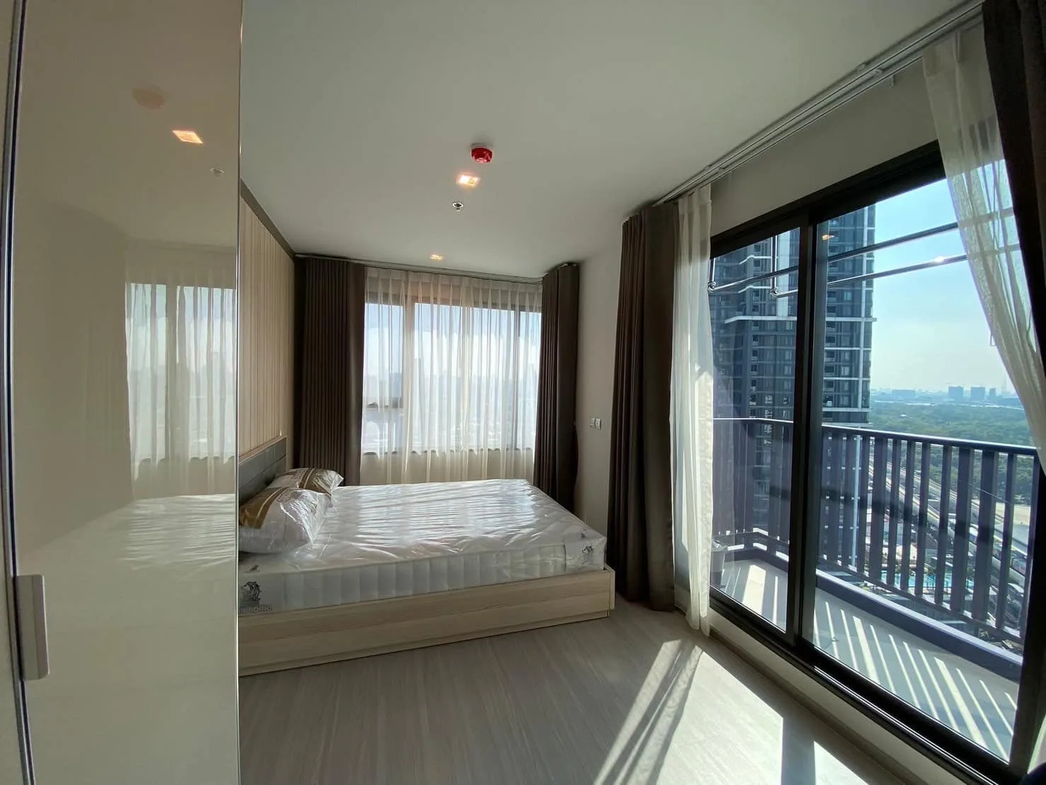 Life Ladprao — photo 3
