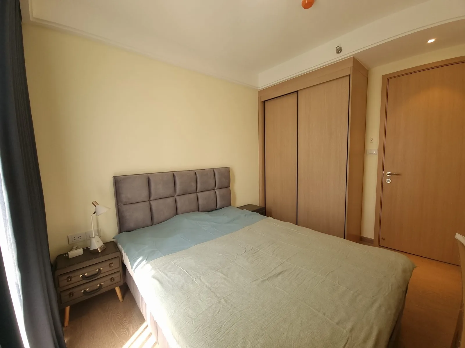 Regal Condo Sathorn-naradhiwas — photo 13