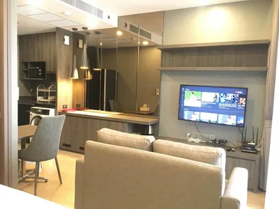 Ashton Chula - Silom