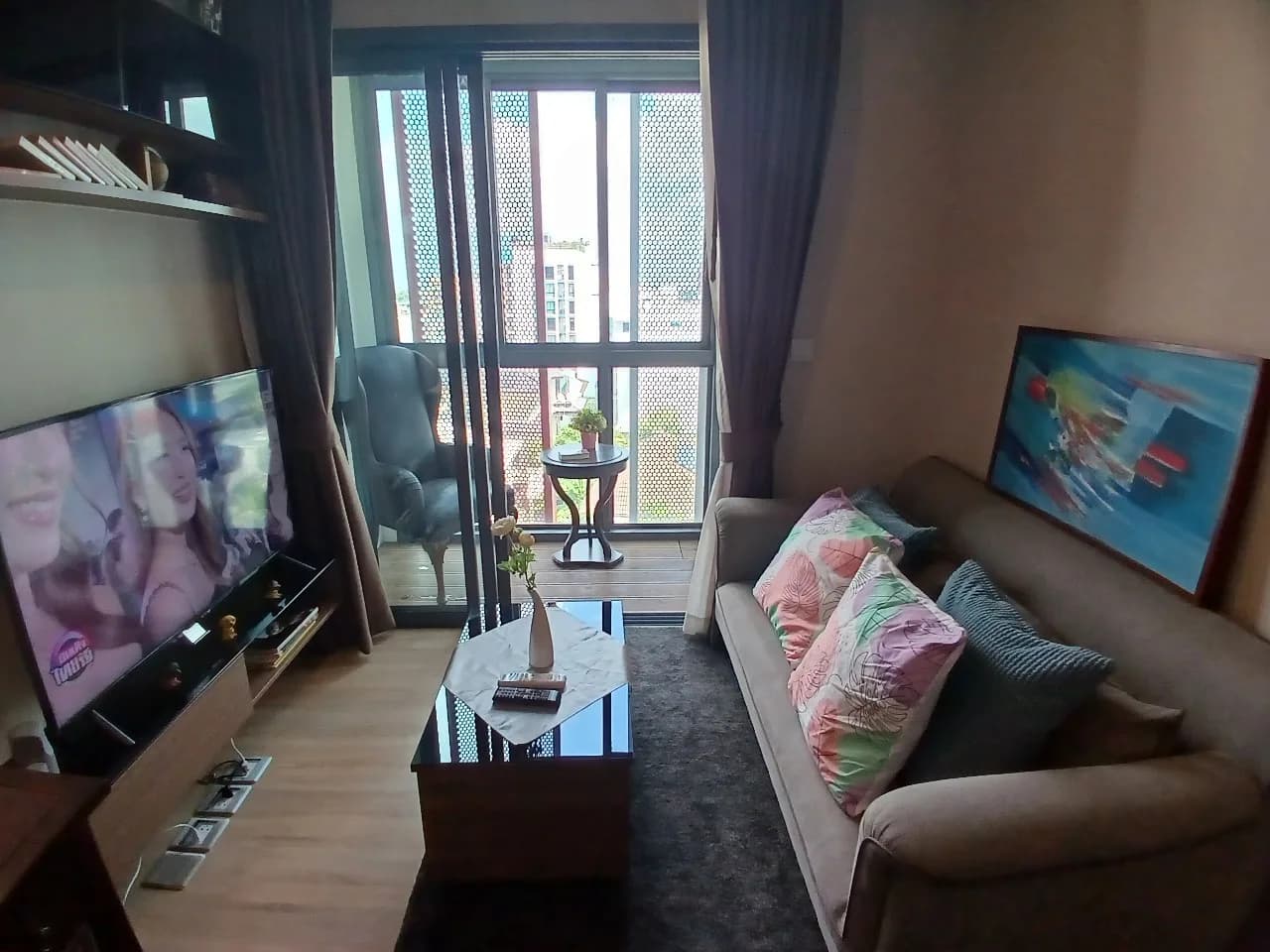 Taka Haus Ekamai 12 — photo 1