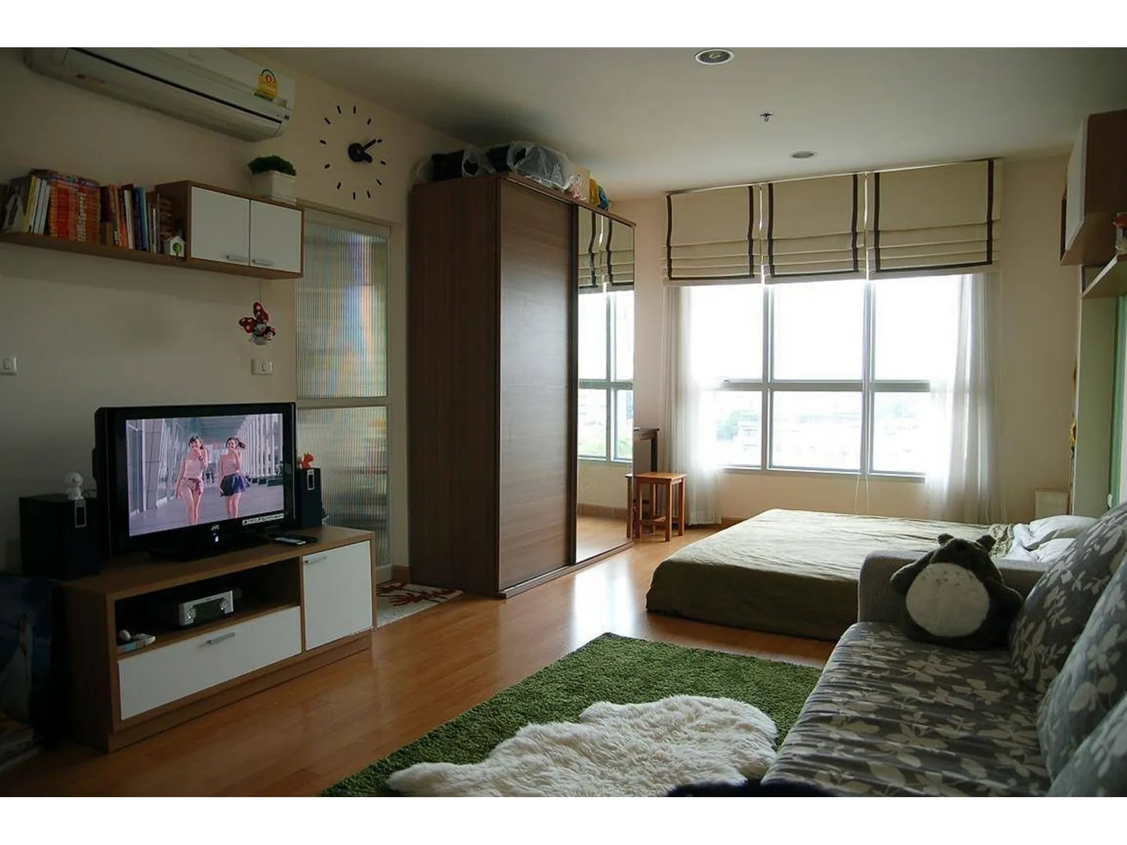 Life @ Ratchada — photo 2