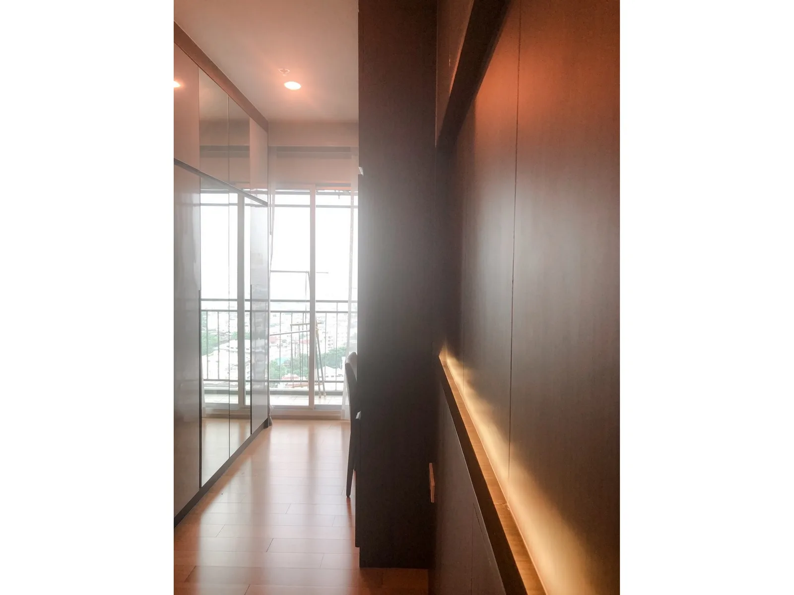 Hive Sathorn — photo 13