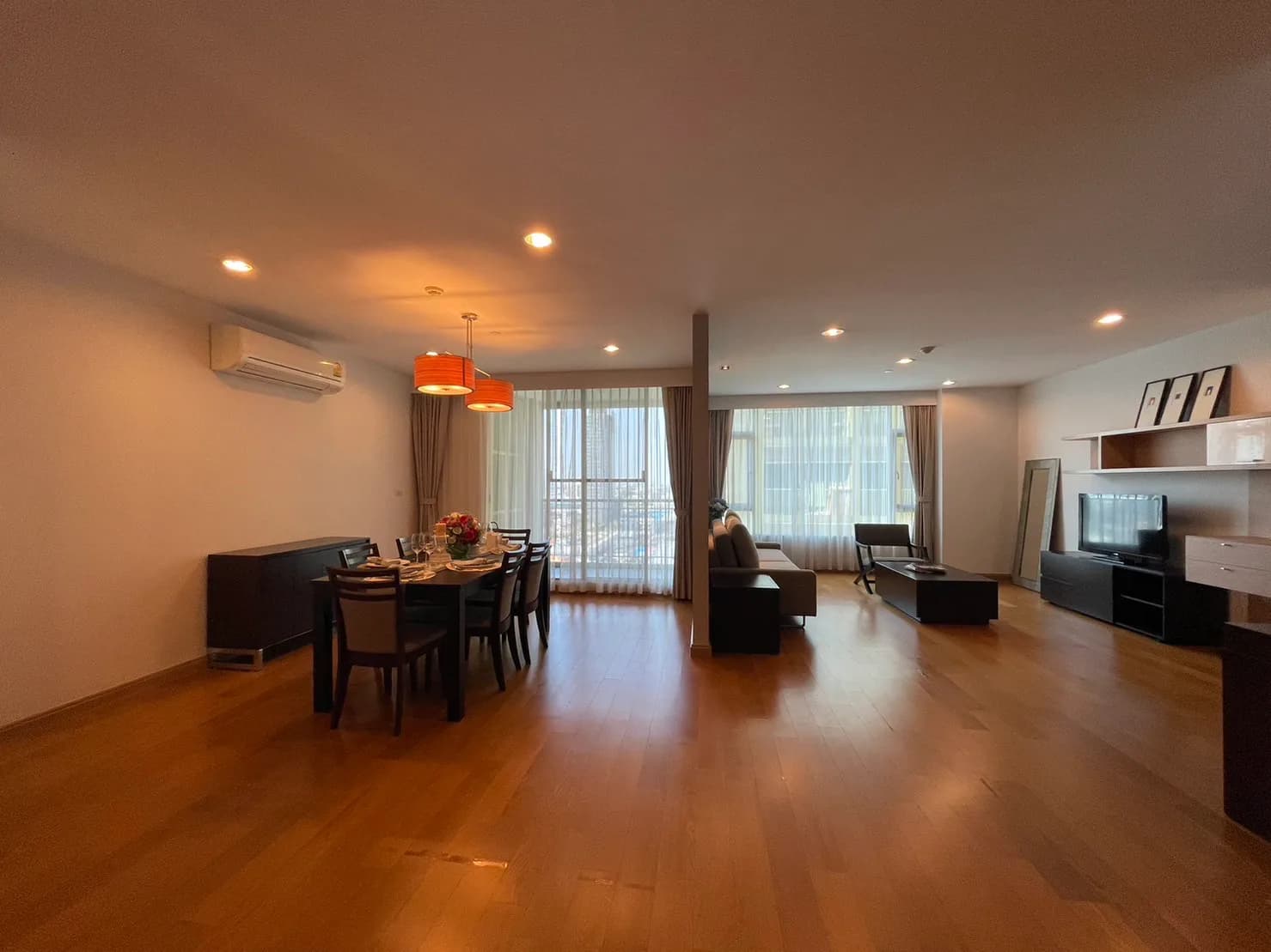 Capital Residence — photo 2