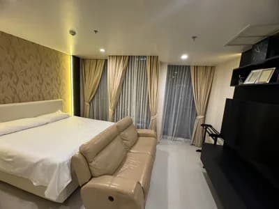 Noble Ploenchit