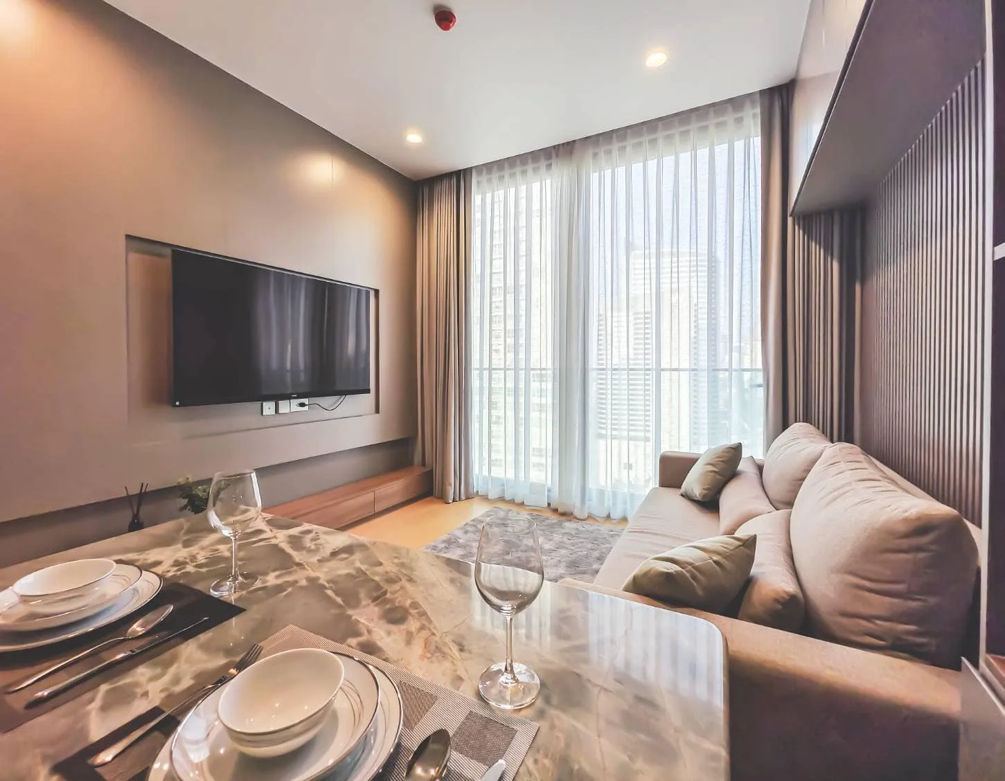 Anil Sathorn 12 — photo 2
