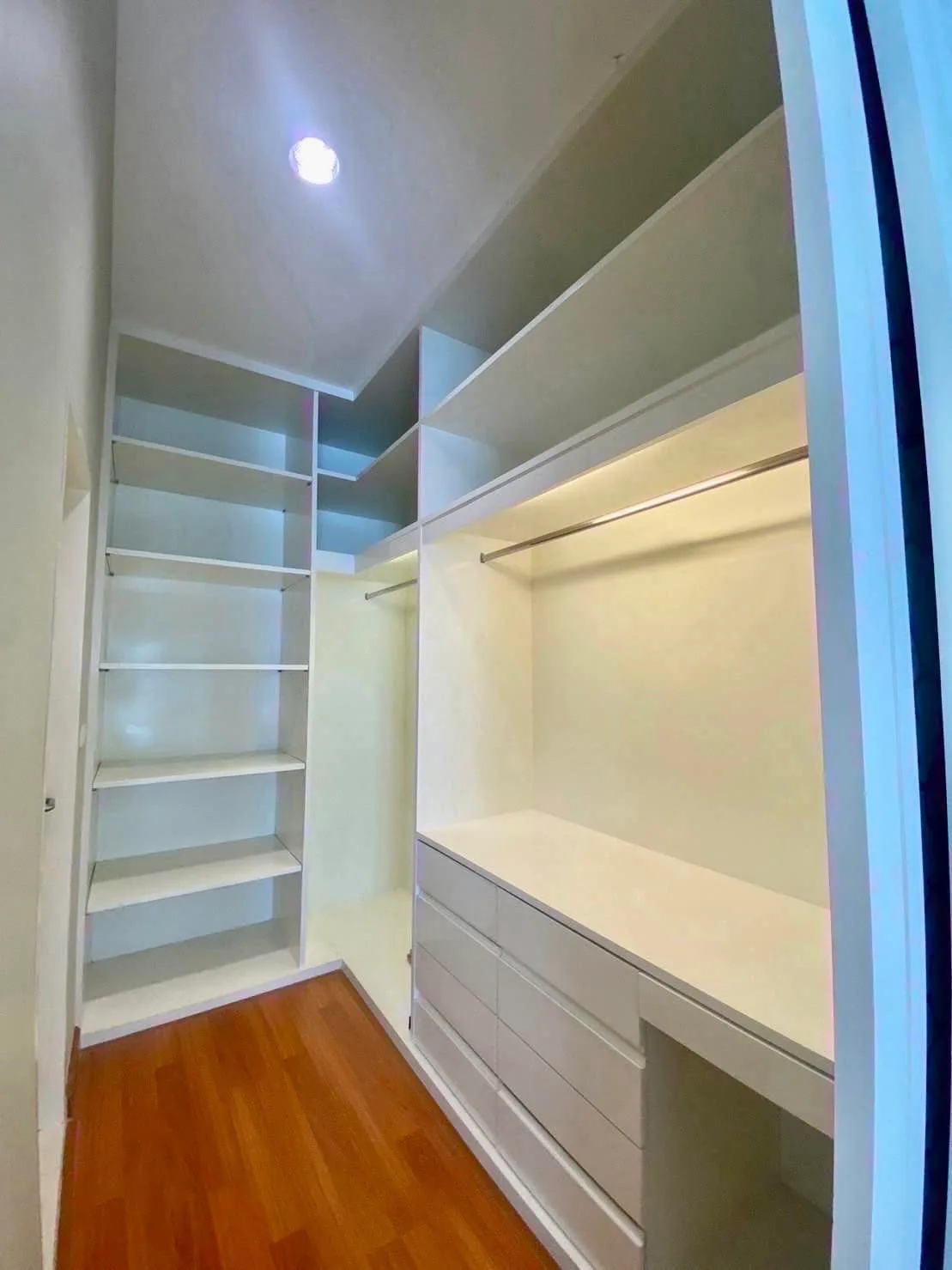 The Four Wings Residence Srinakarin — photo 11