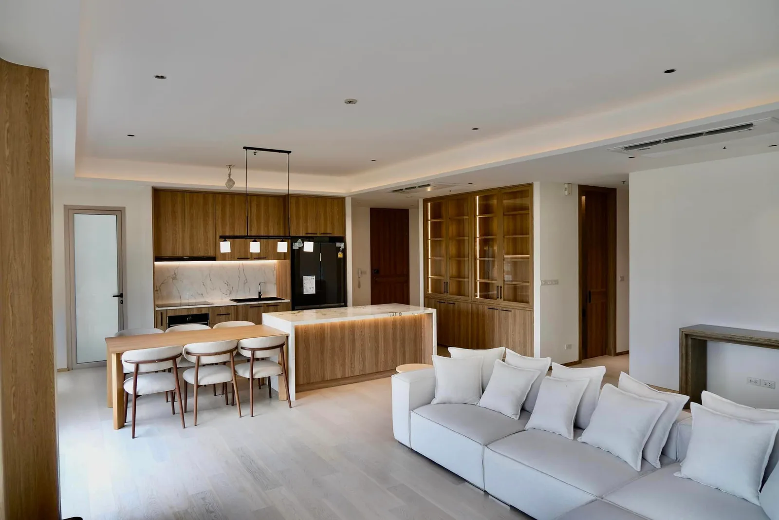 The Lofts Yennakart — photo 1