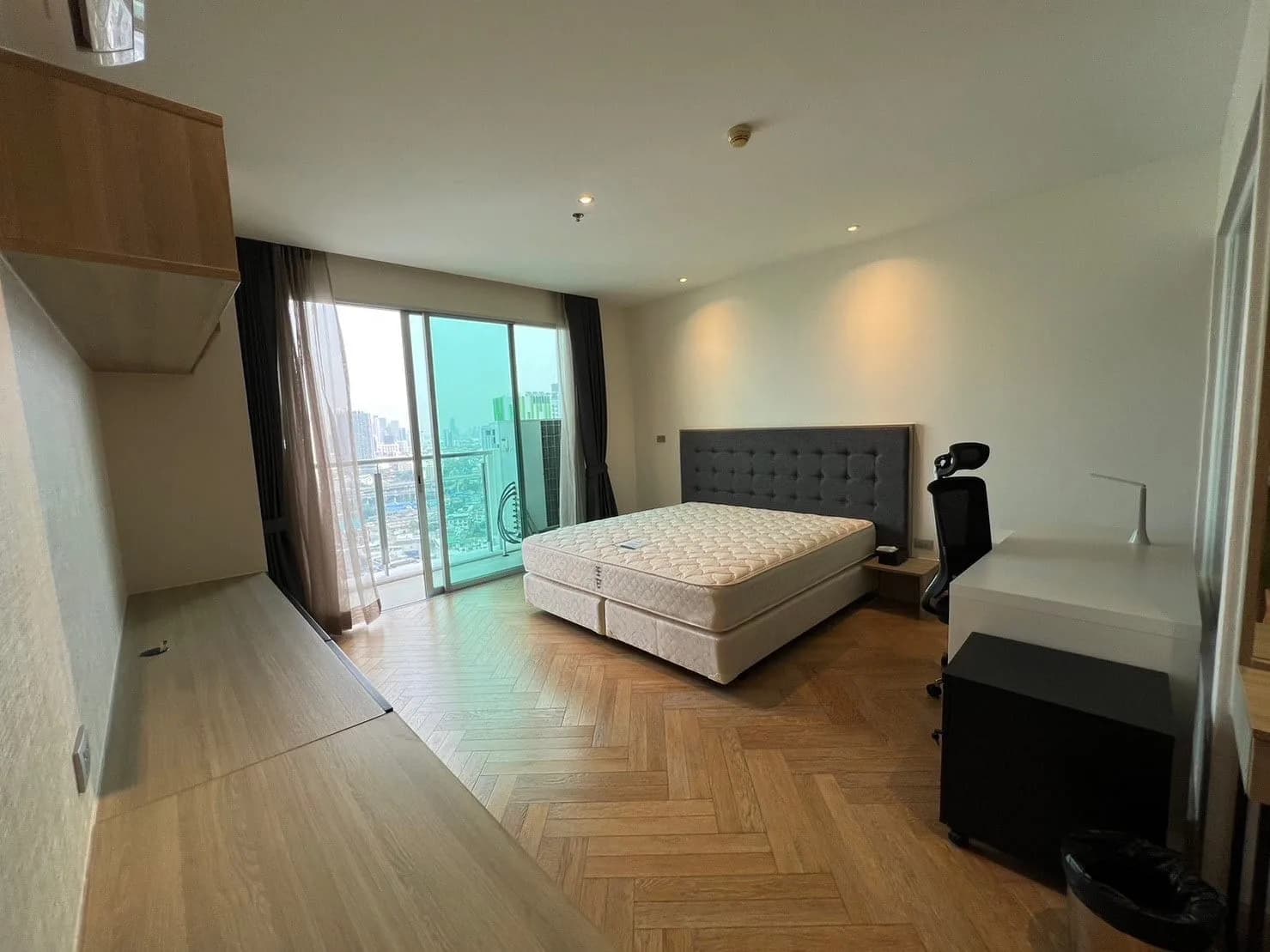 Sky Walk Condominium — photo 4