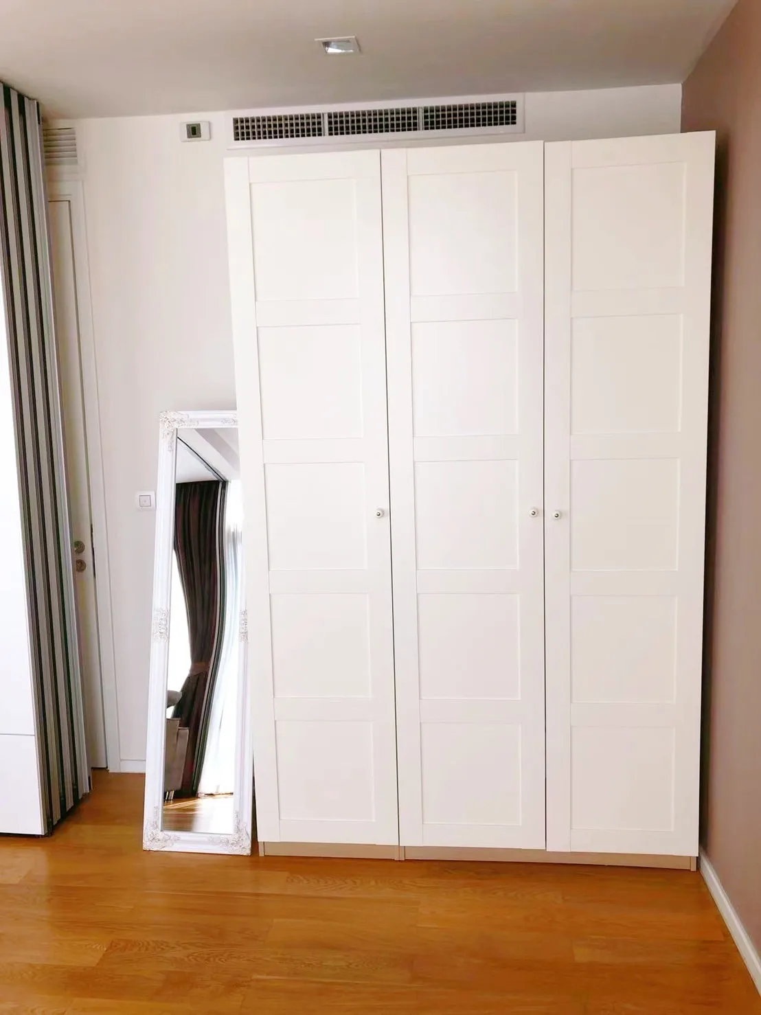 Circle Living Prototype — photo 9
