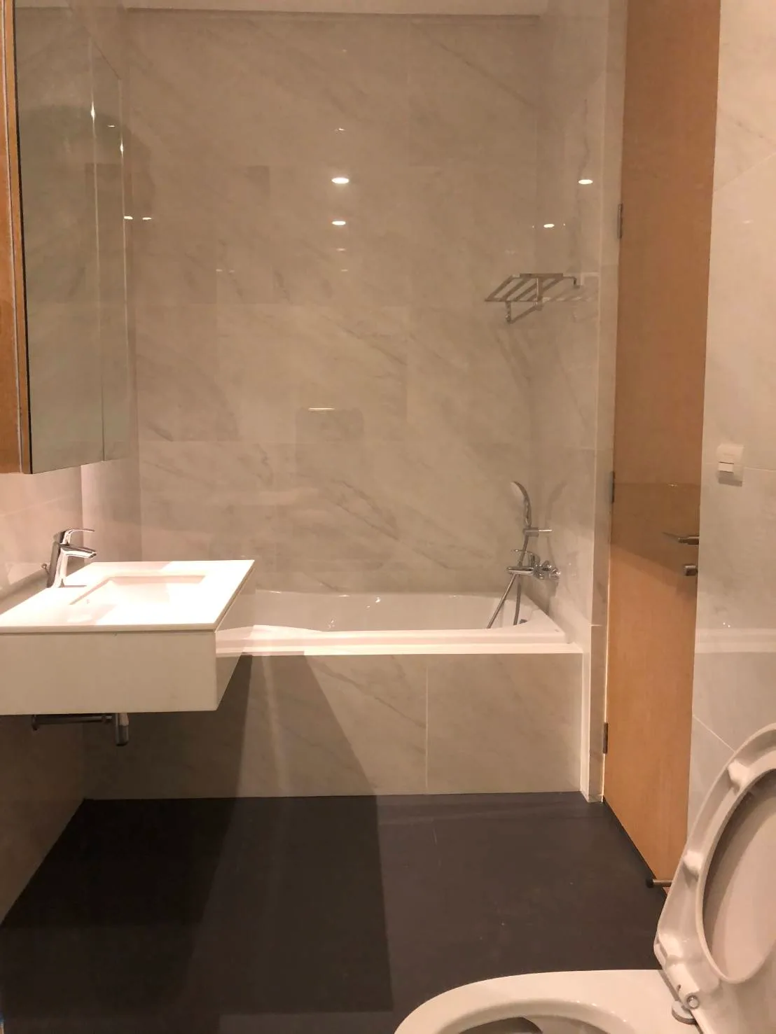 Vana Residences Sukhumvit 26 — photo 9