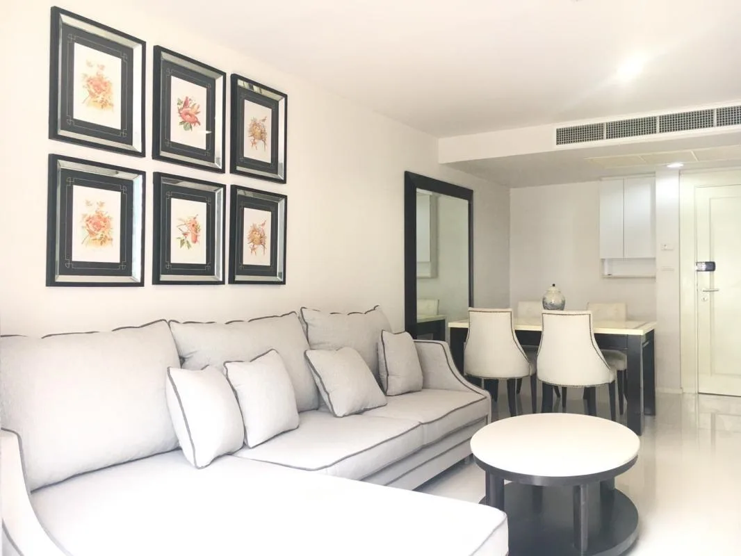 Pearl Residences Sukhumvit 24 — photo 1
