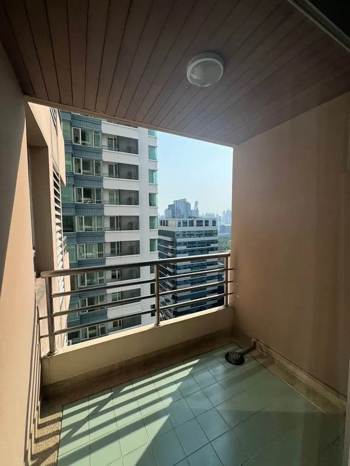 Grand Langsuan — photo 11