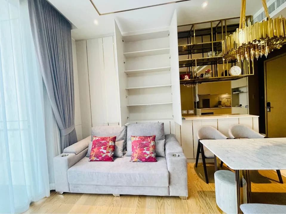 Magnolias Waterfront Residences — photo 4