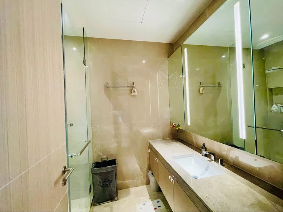 Magnolias Waterfront Residences — photo 10