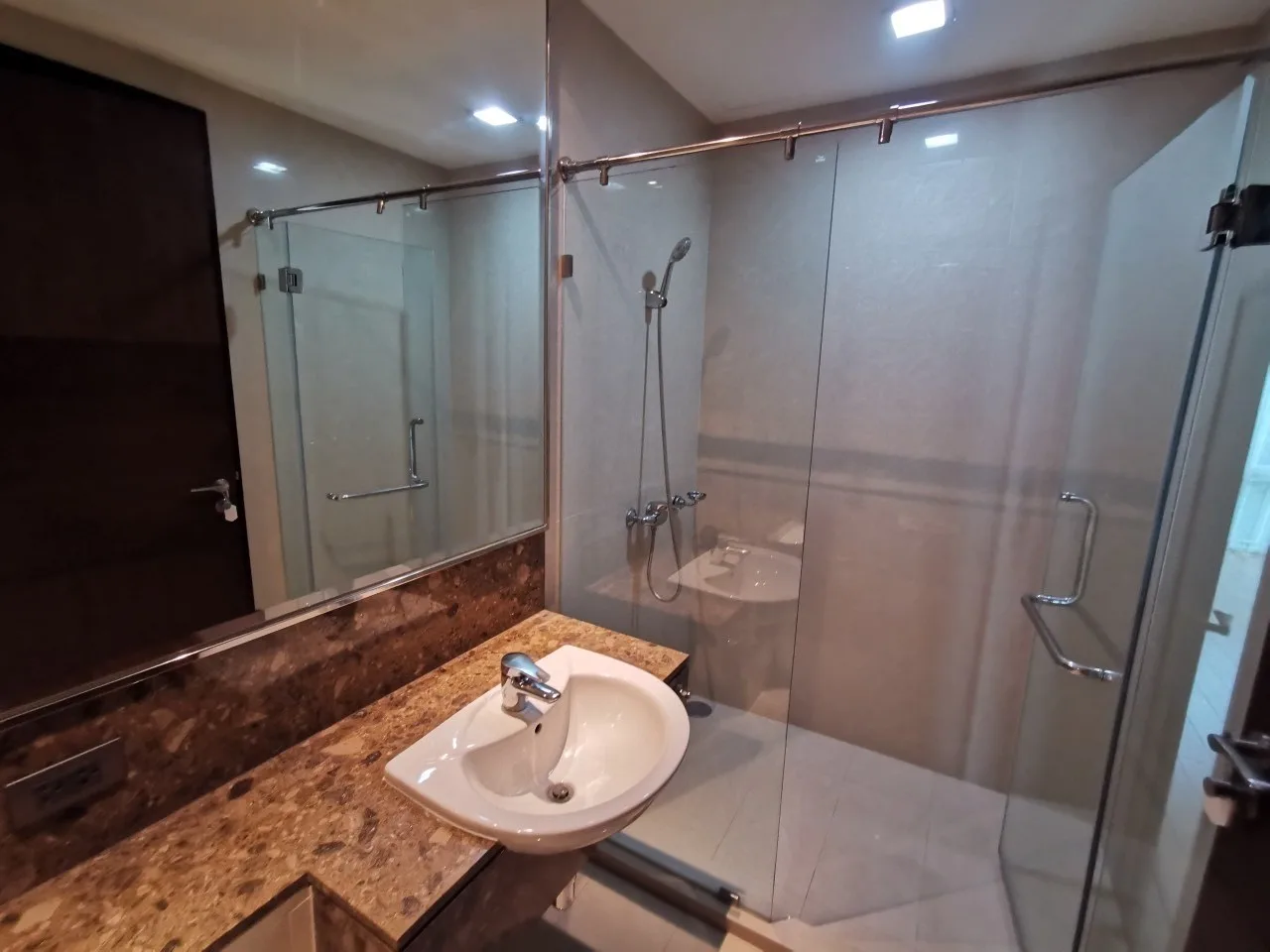 Belgravia Residences — photo 16