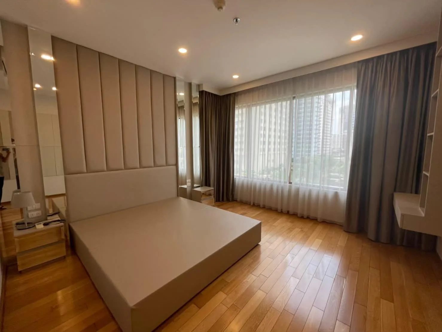 The Emporio Place — photo 4