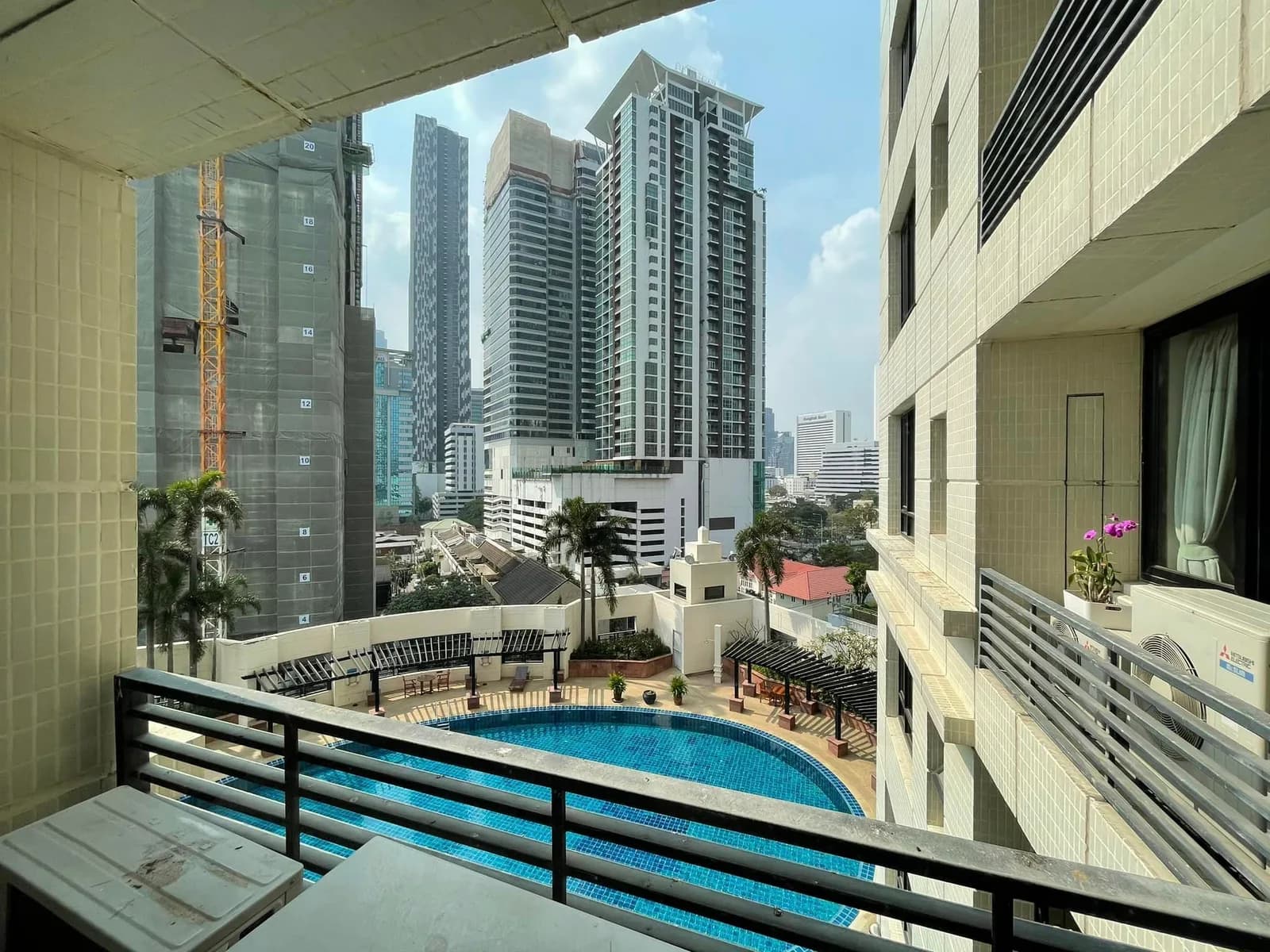 Baan Piya Sathorn — photo 13