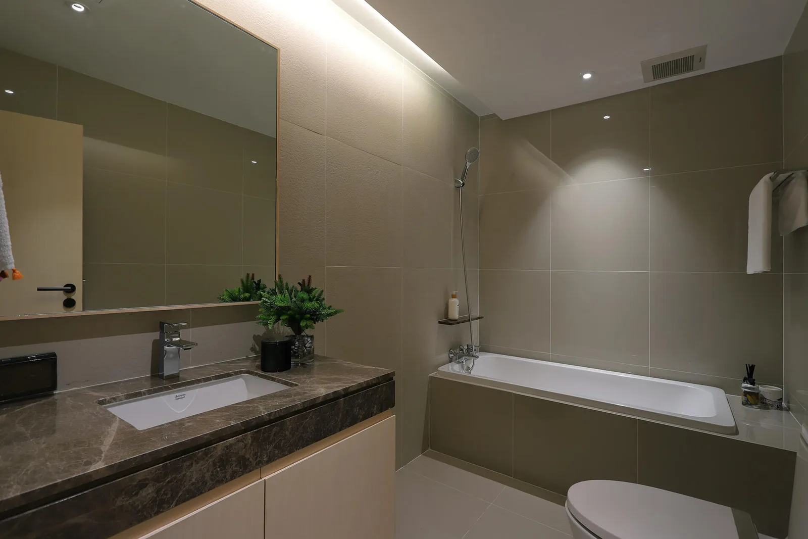 Biohouse Service Apartment — photo 11