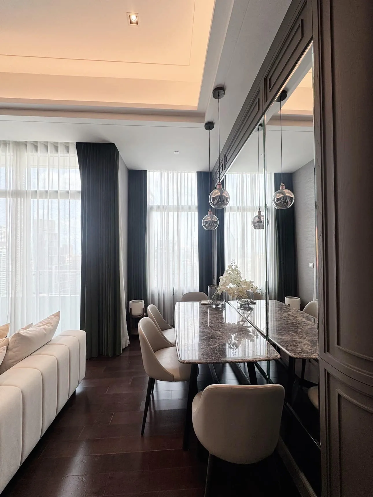 The Diplomat 39 — photo 3