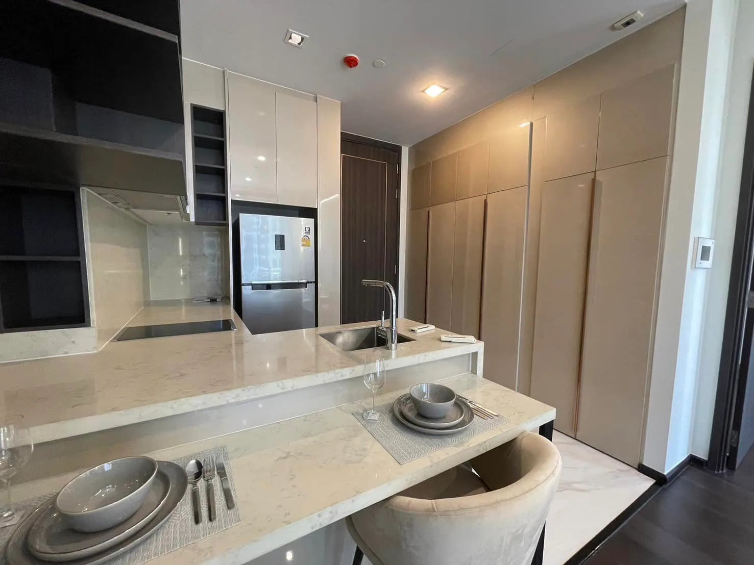 Laviq Sukhumvit 57 — photo 3