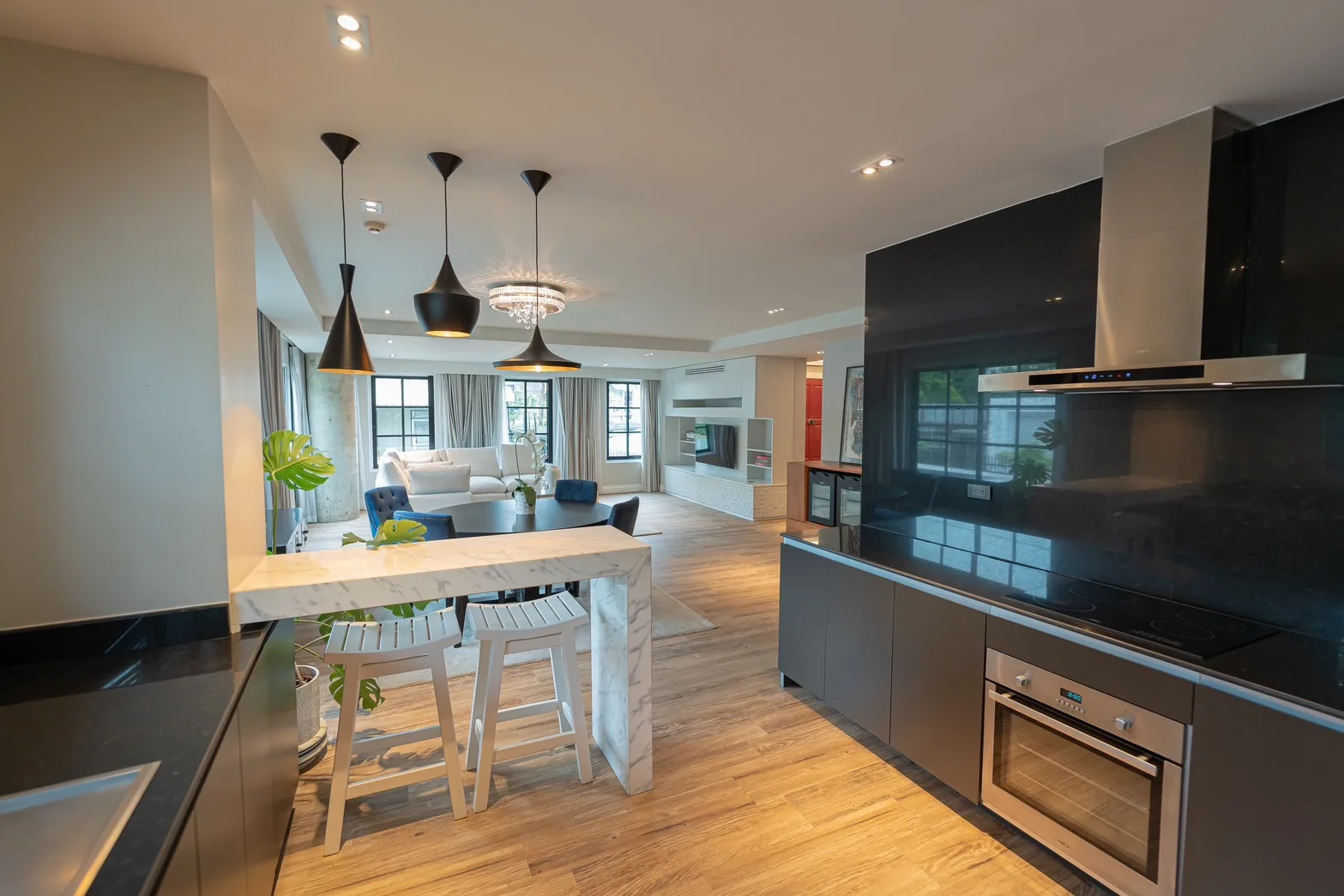 Penthouse Condominium — photo 7
