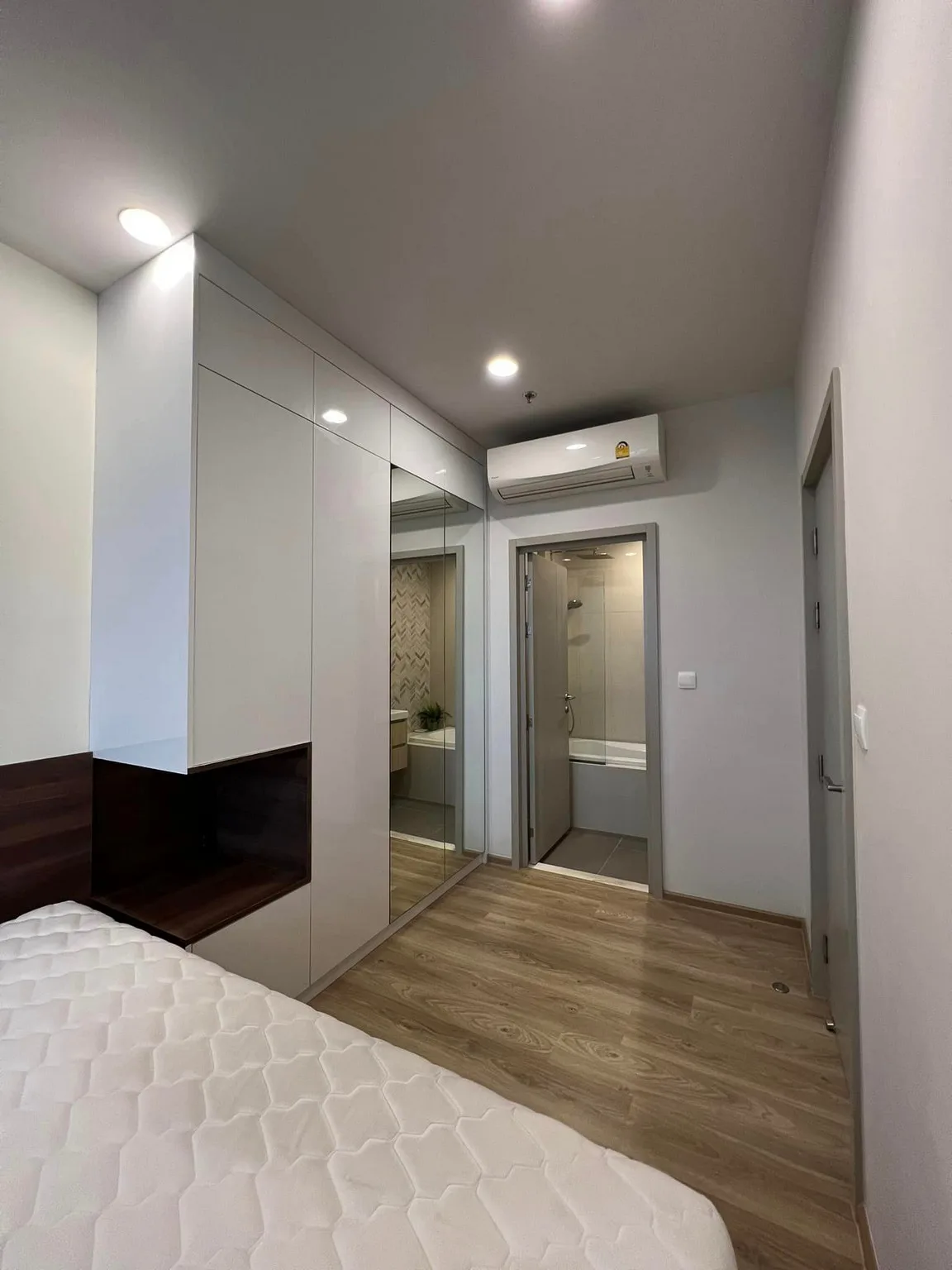 OKA HAUS Sukhumvit 36 — photo 6