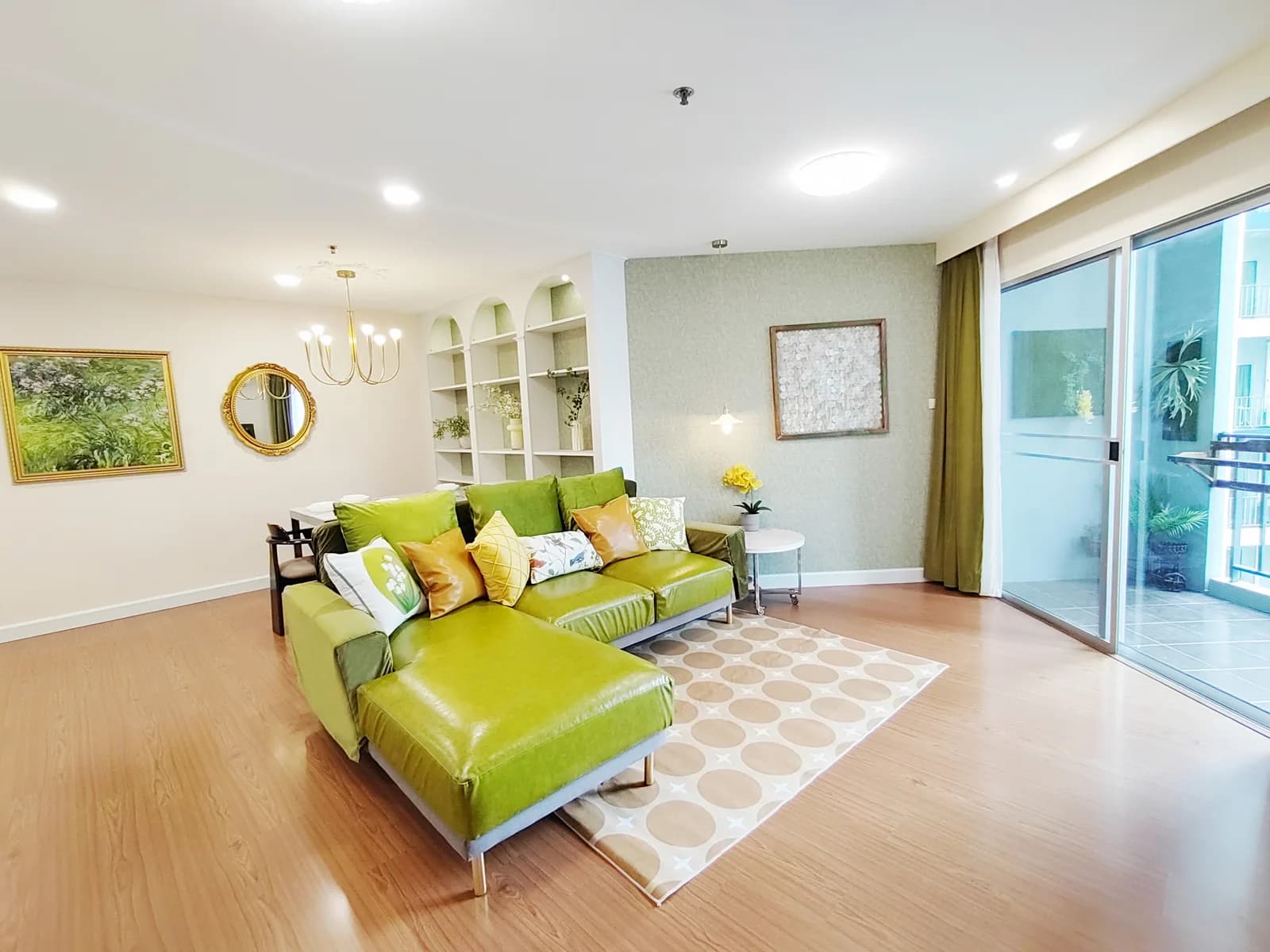 Belle Grand Rama 9 — photo 1