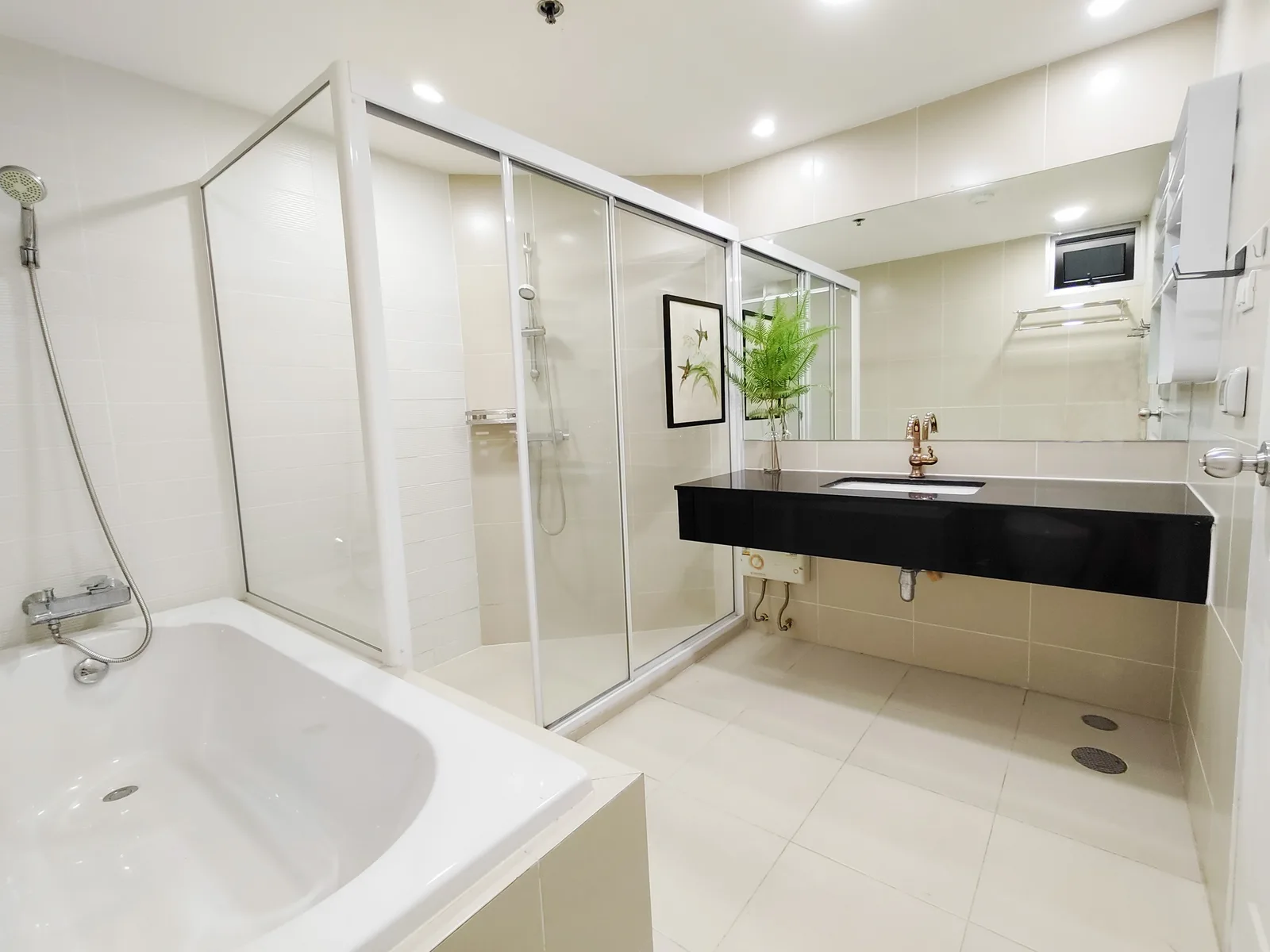 Belle Grand Rama 9 — photo 14