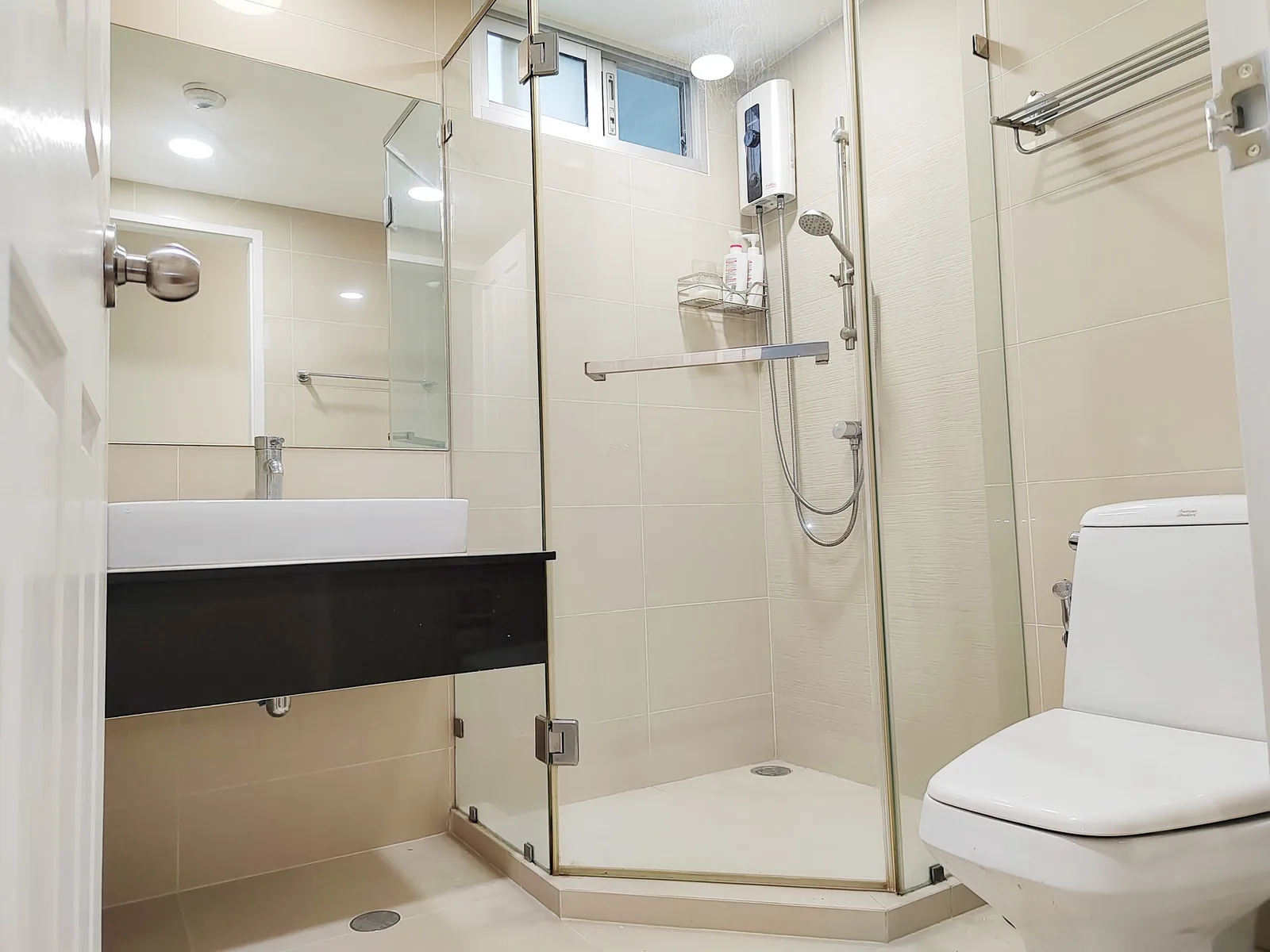 Belle Grand Rama 9 — photo 15