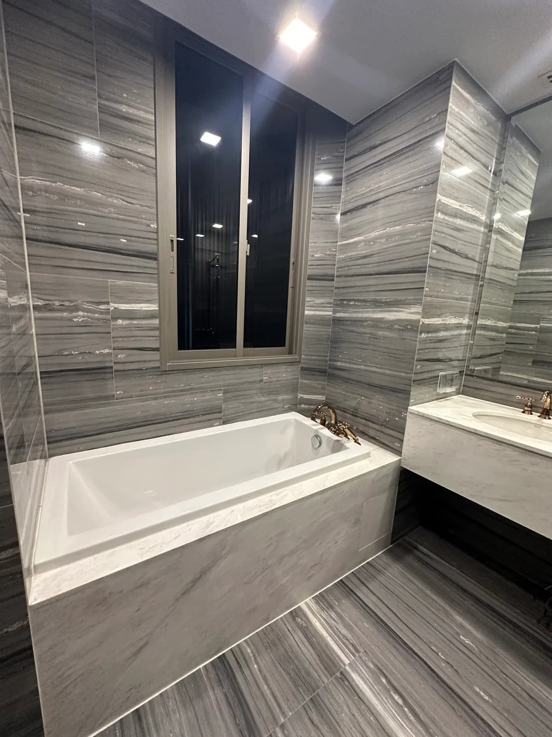 Ashton Residence 41 — photo 11