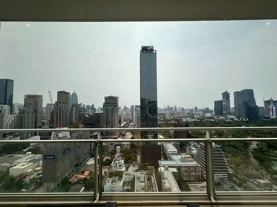 185 Rajadamri — photo 16
