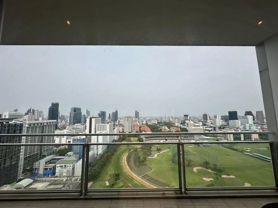 185 Rajadamri — photo 17