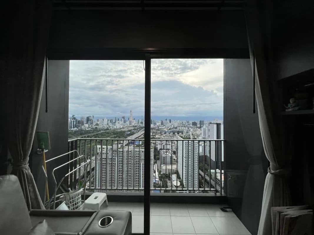 LIFE Asoke - Rama 9 — photo 4