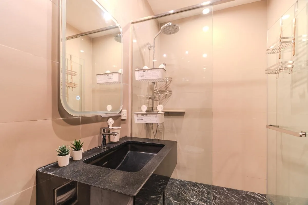 Edge Sukhumvit 23 — photo 8