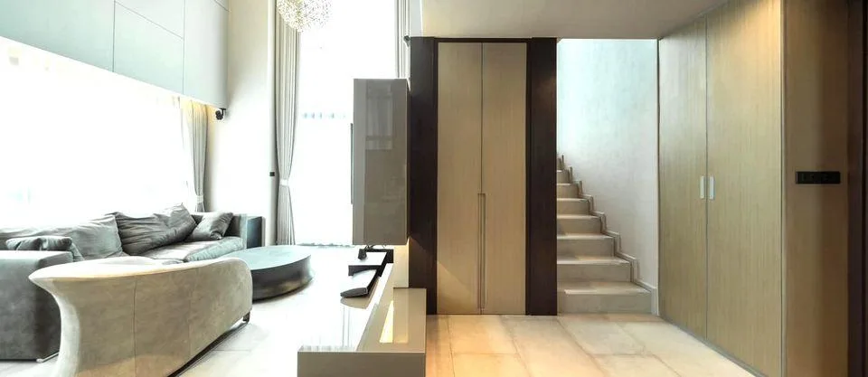 Teal Sathorn-taksin — photo 5