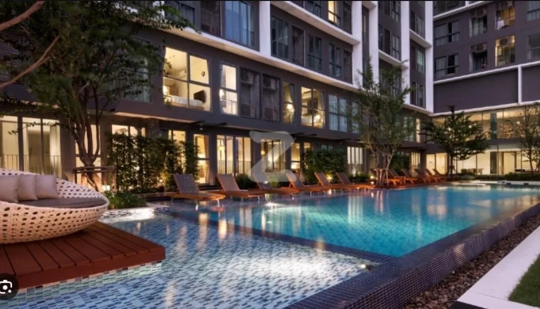 Ideo Mobi Sukhumvit 81 — photo 1