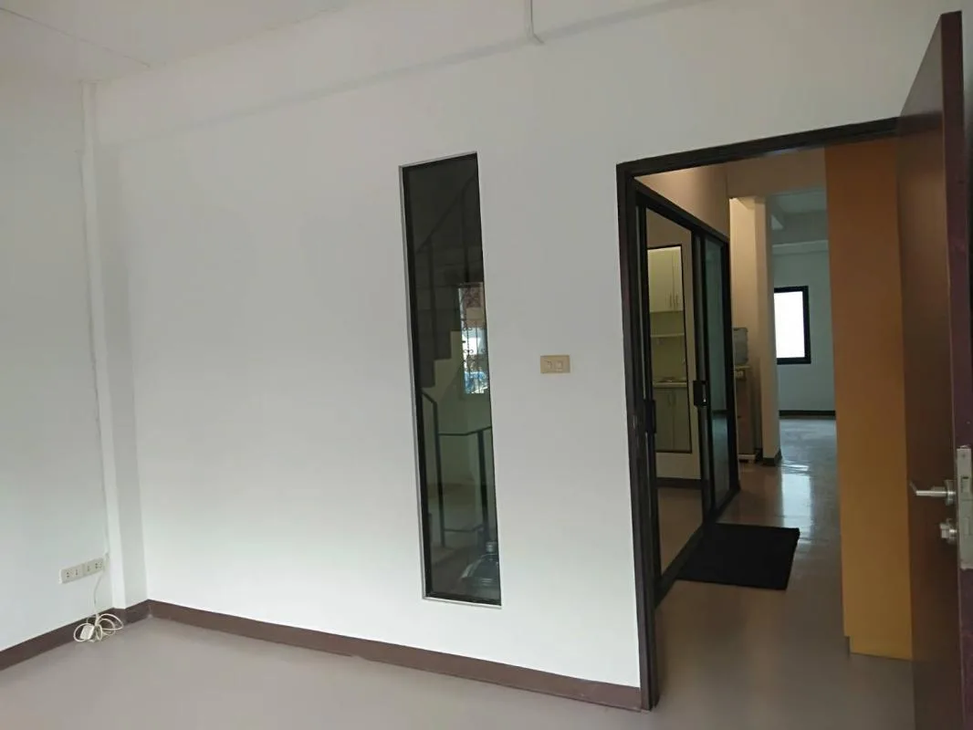 Office Suk. 48 — photo 3