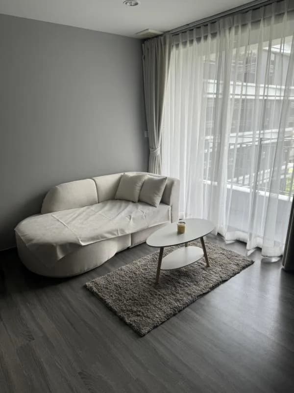 Ideo Mobi Sukhumvit 40 — photo 2