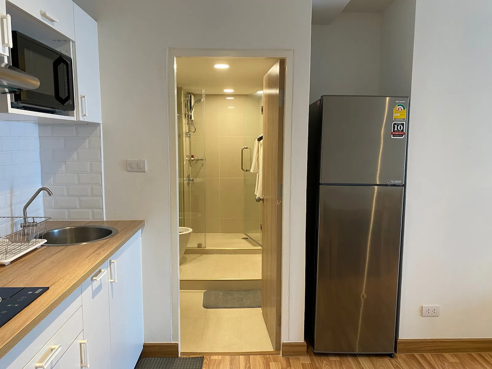 38 Mansion — photo 4