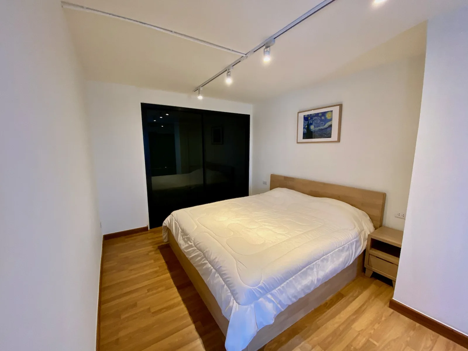 38 Mansion — photo 4