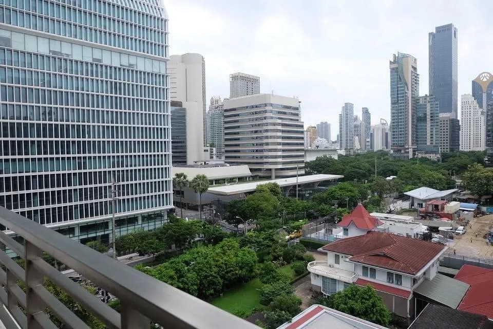 Royal Residence Park — photo 14