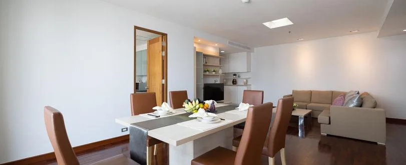 The Residence — photo 2